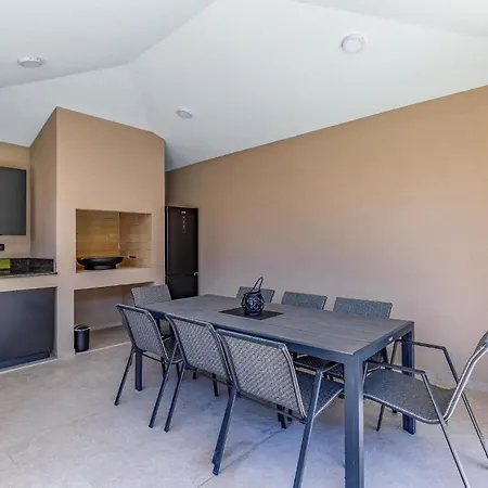 Beautiful In With Wifi Apartament Labin (Istria)