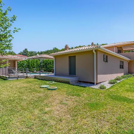 Beautiful In Labin With Wifi Apartment *
