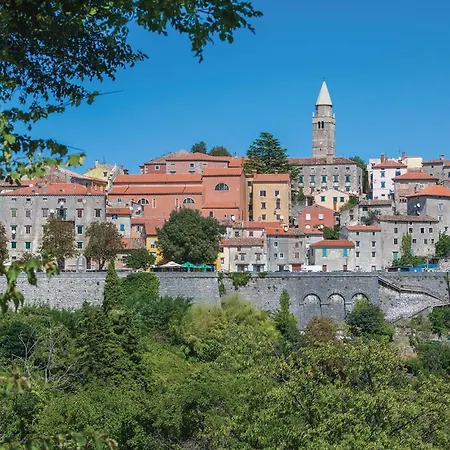 Beautiful In Labin With Wifi
