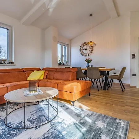 Beautiful In With Wifi Apartman Labin